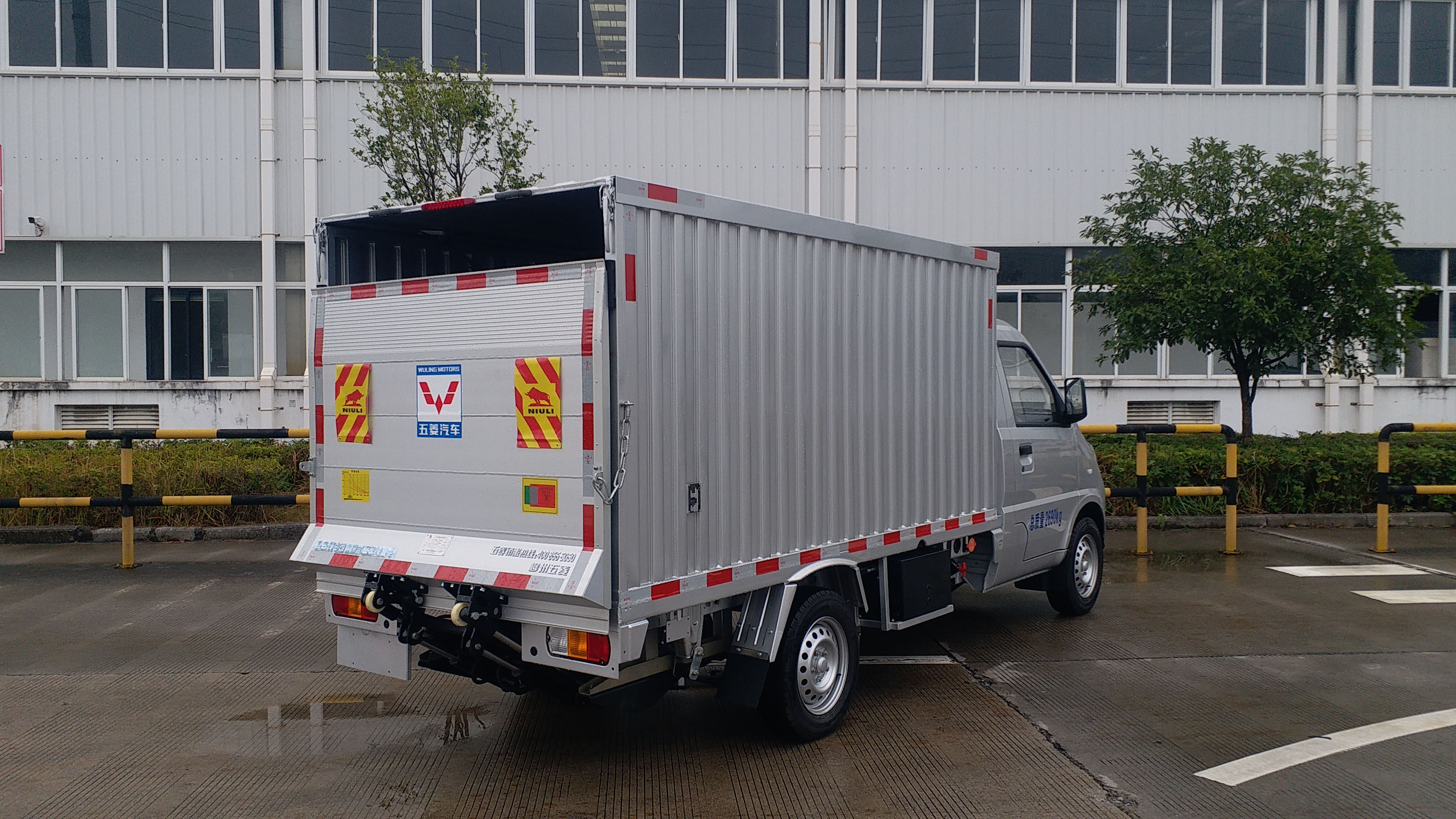 tail lift tailgate for wuling small ev truck